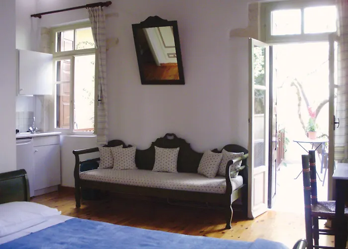 Гостьовий будинок Madonna