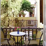 Madonna Guest house