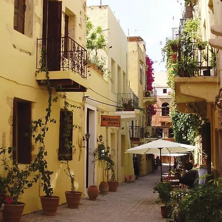 Madonna Гостьовий будинок Chania (Crete)
