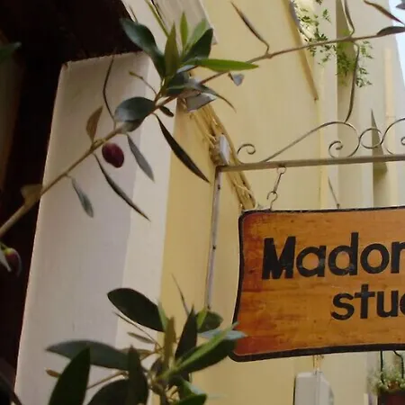 Vendégház Madonna Hriszí Aktí Haniá
